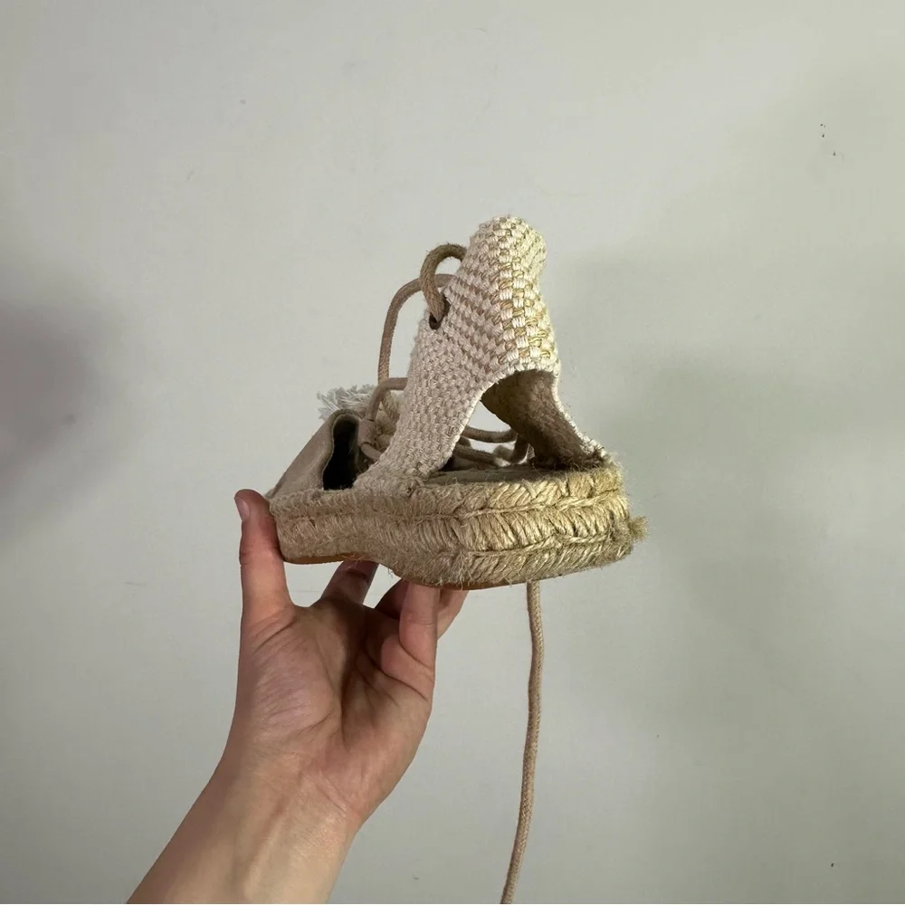 Soludos The Lauren Lace Up Espadrille Light Tan Ivory Tassel Closed Toe Shoes